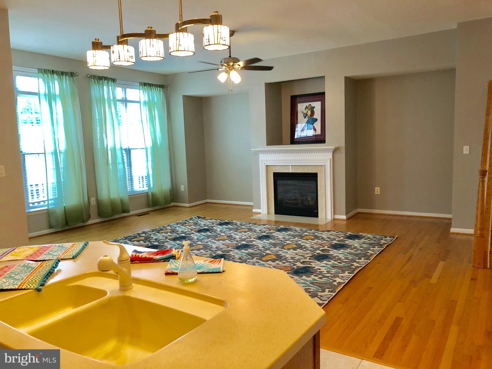 GREAT OAK - Residential Lease