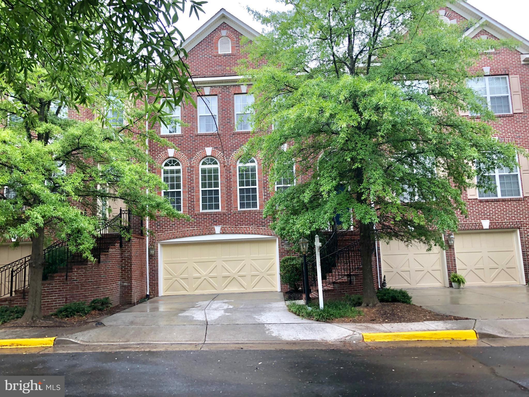 GREAT OAK - Residential Lease