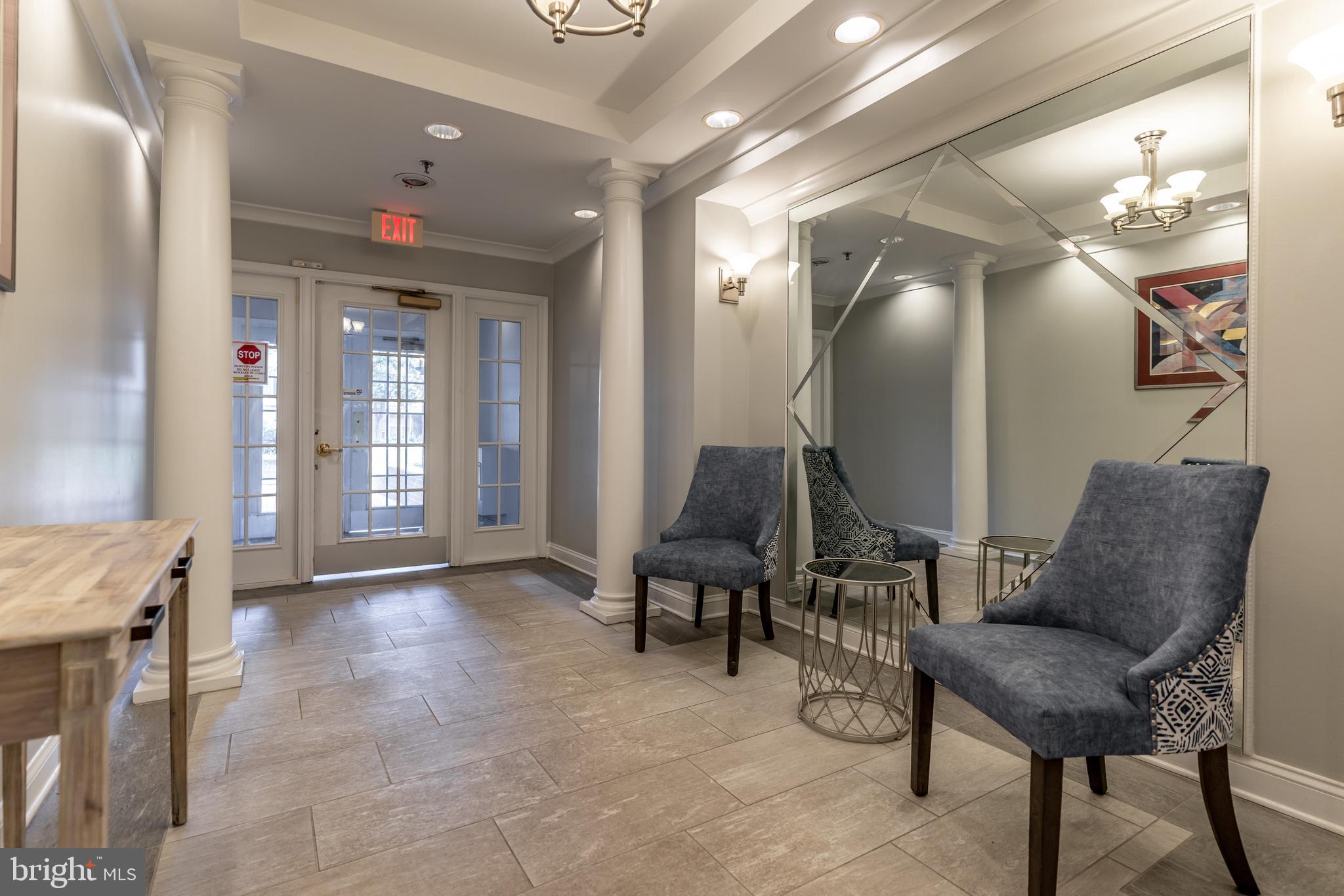 SAVOY PARK CONDOMINIUMS - Residential