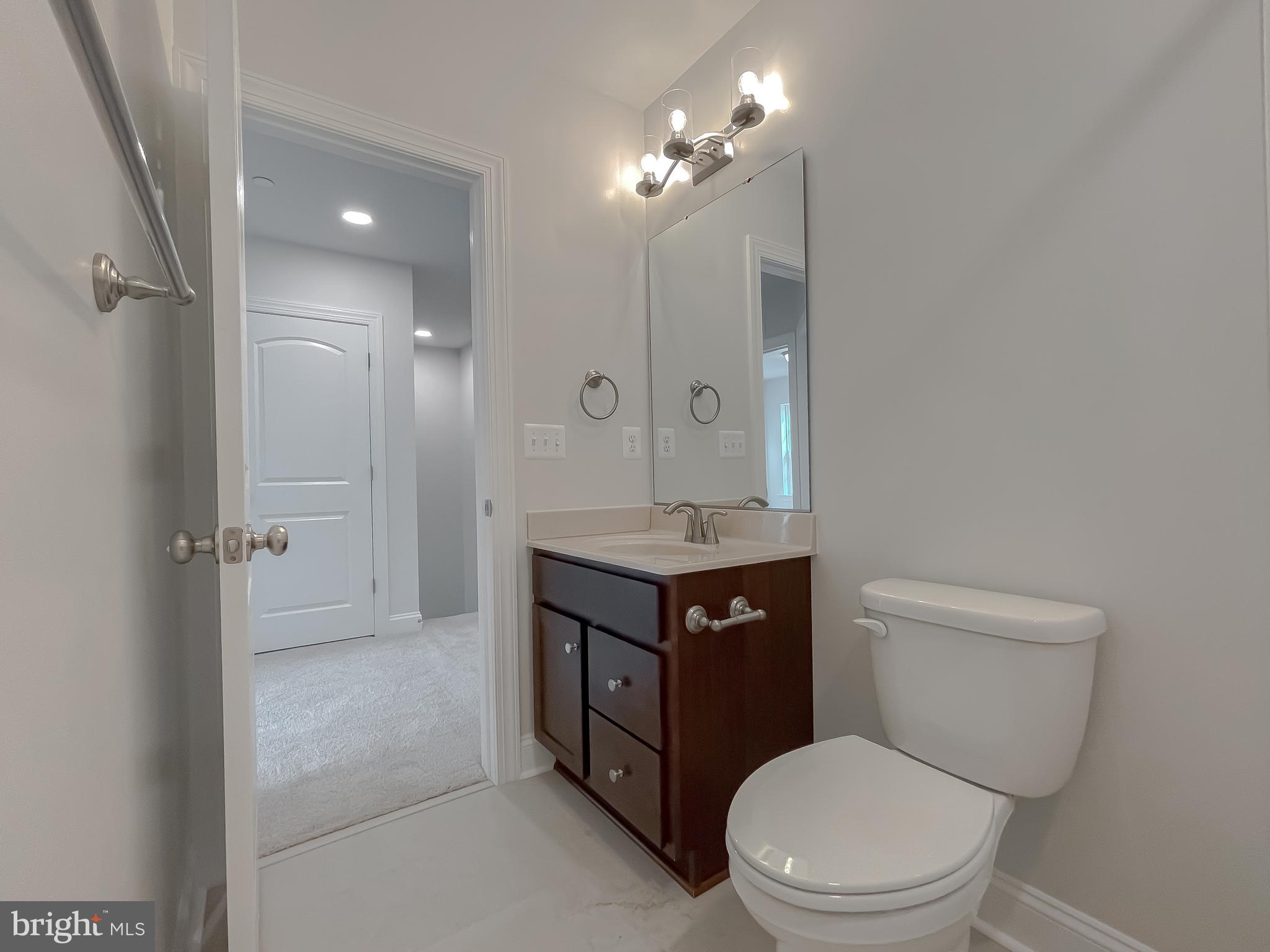 MEADOWS AT TOWN RUN II - Residential