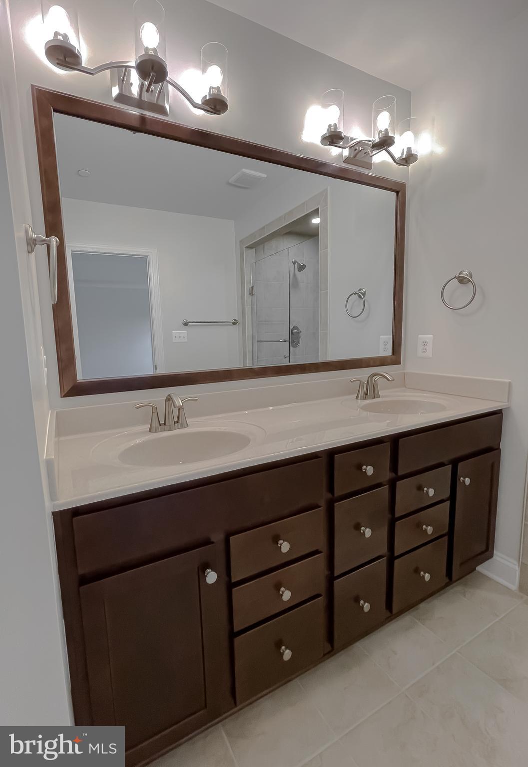 MEADOWS AT TOWN RUN II - Residential