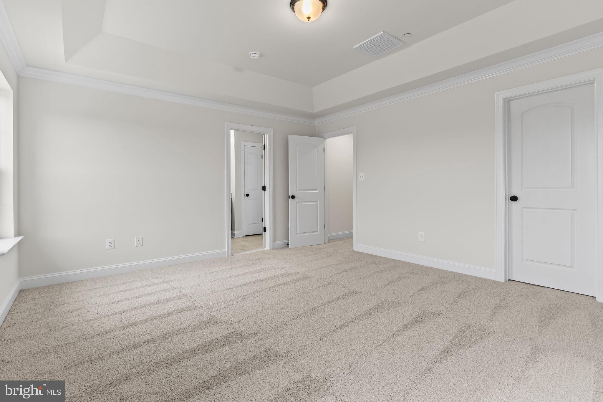 MEADOWS AT TOWN RUN II - Residential