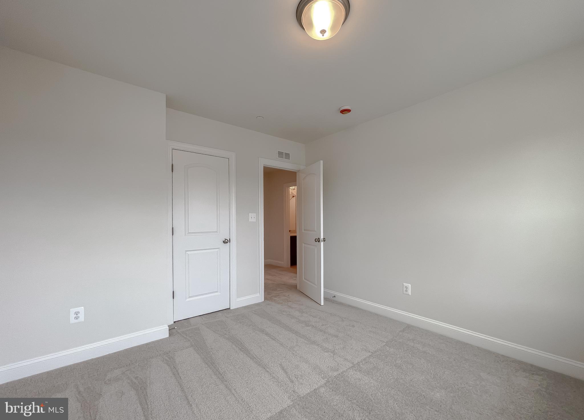 MEADOWS AT TOWN RUN II - Residential