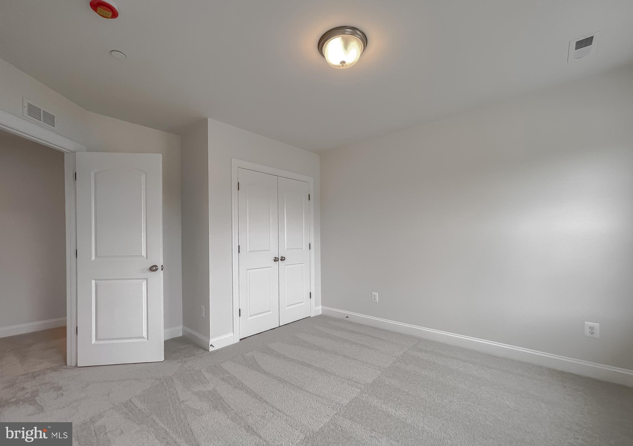 MEADOWS AT TOWN RUN II - Residential