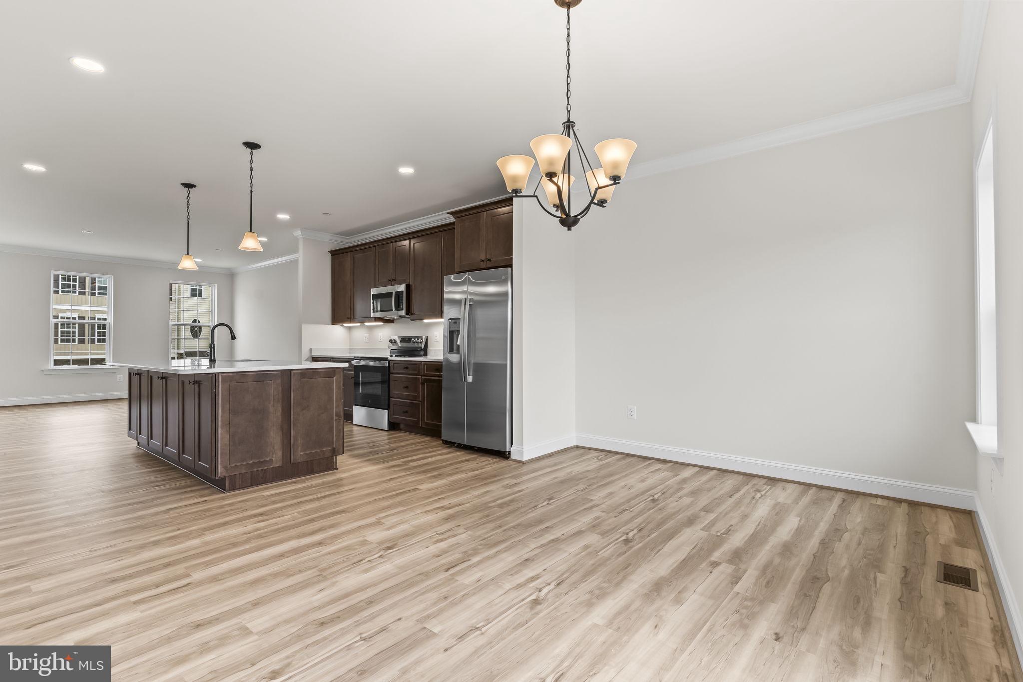 MEADOWS AT TOWN RUN II - Residential