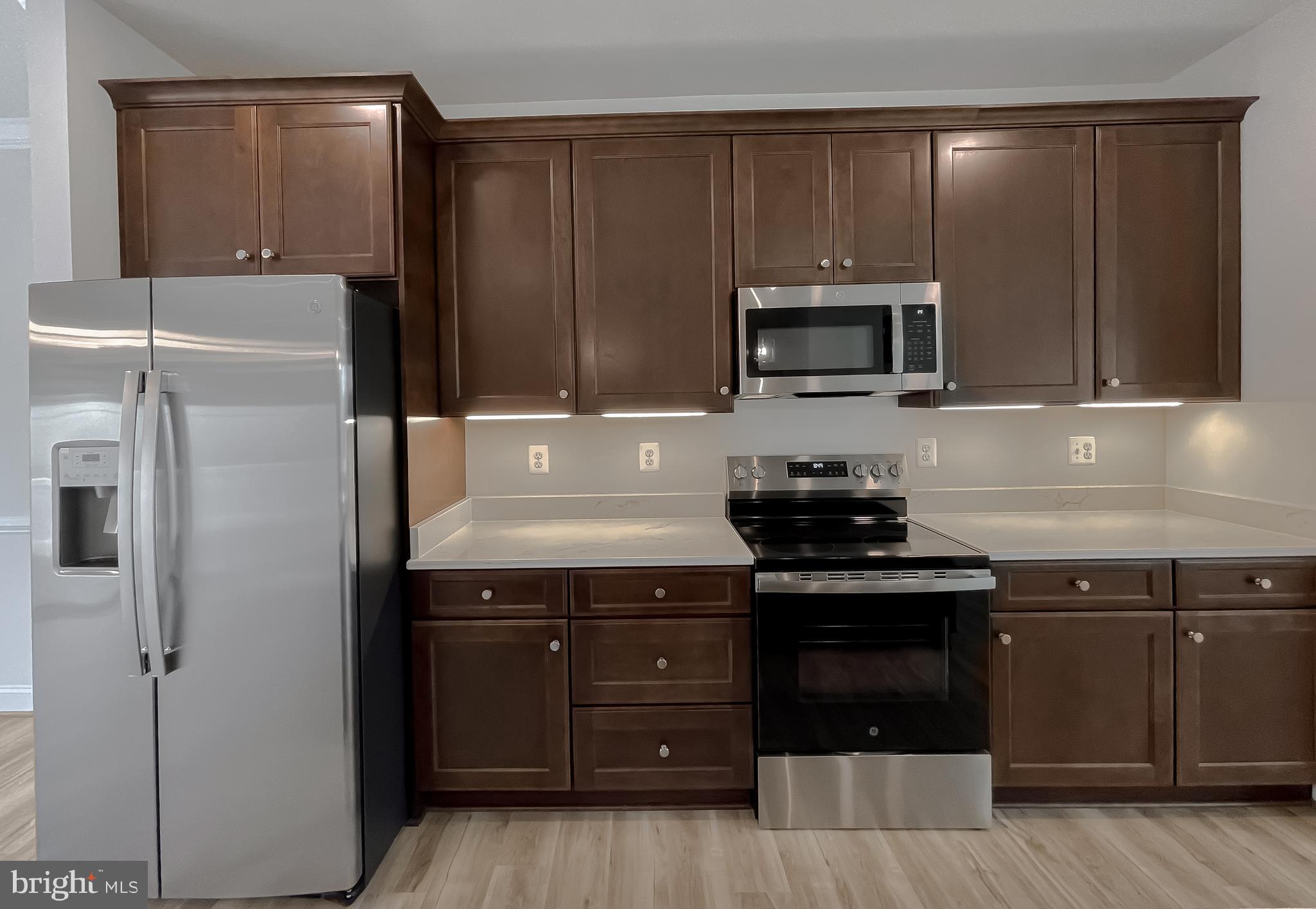 MEADOWS AT TOWN RUN II - Residential