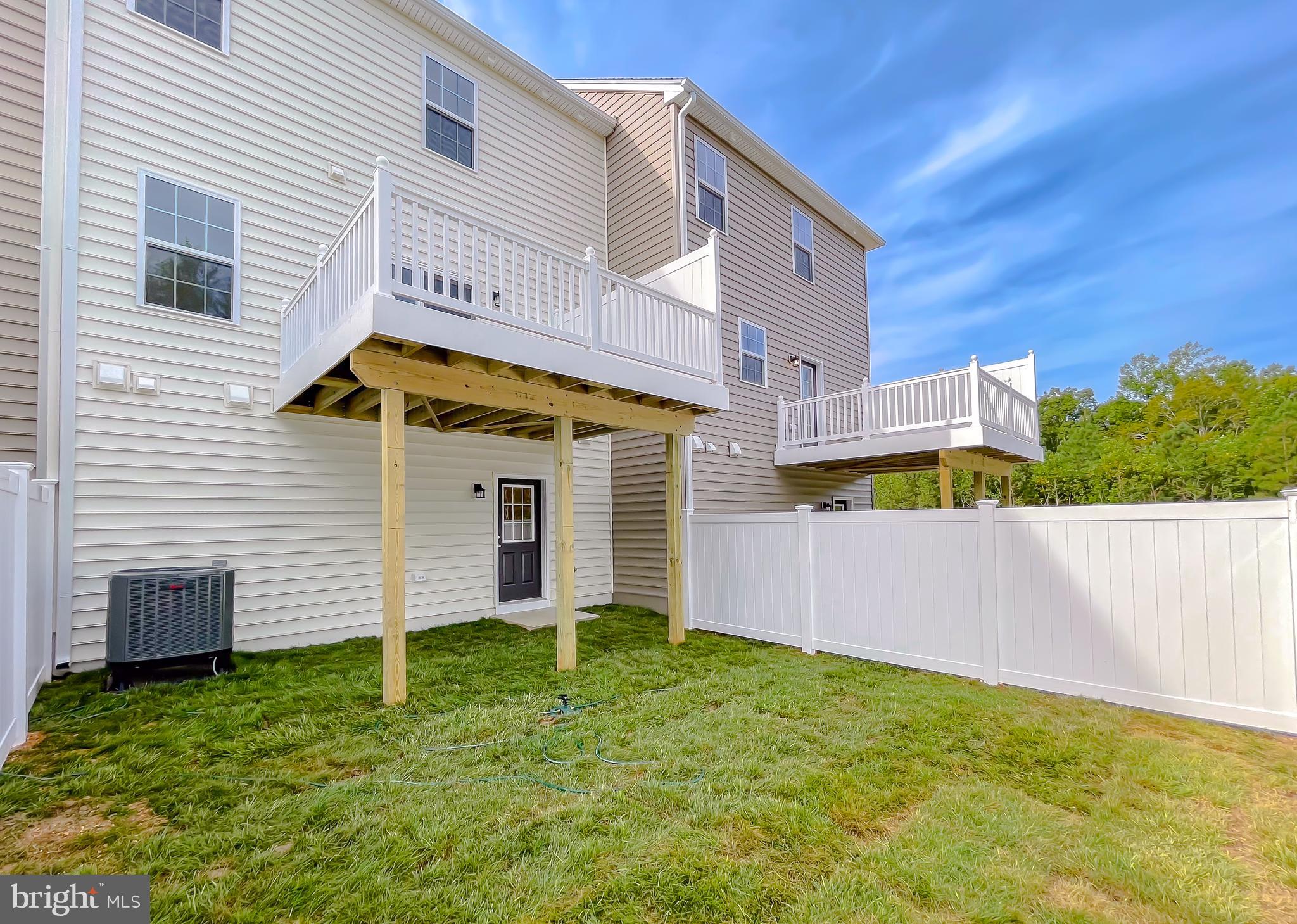 MEADOWS AT TOWN RUN II - Residential