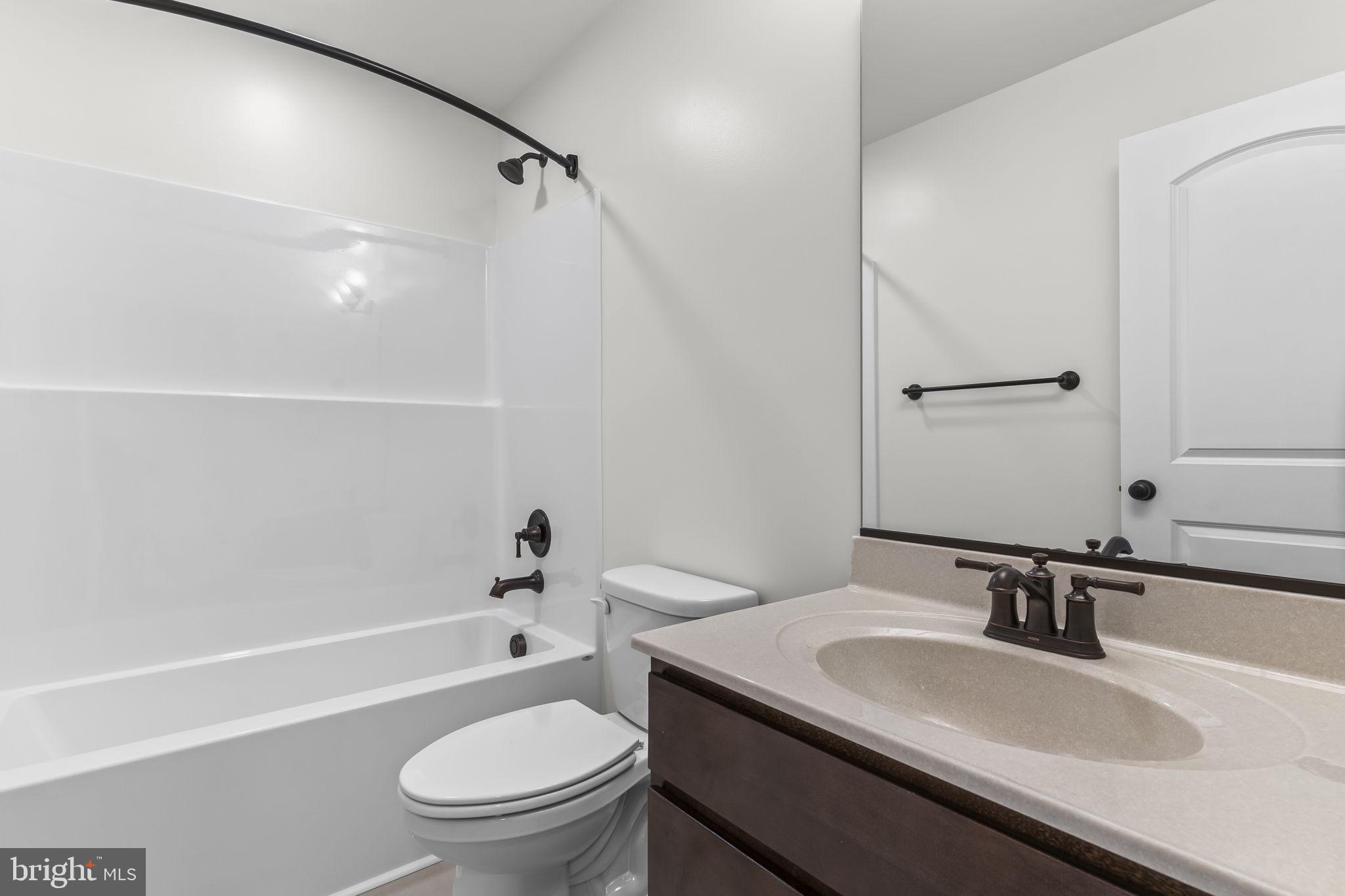 MEADOWS AT TOWN RUN II - Residential