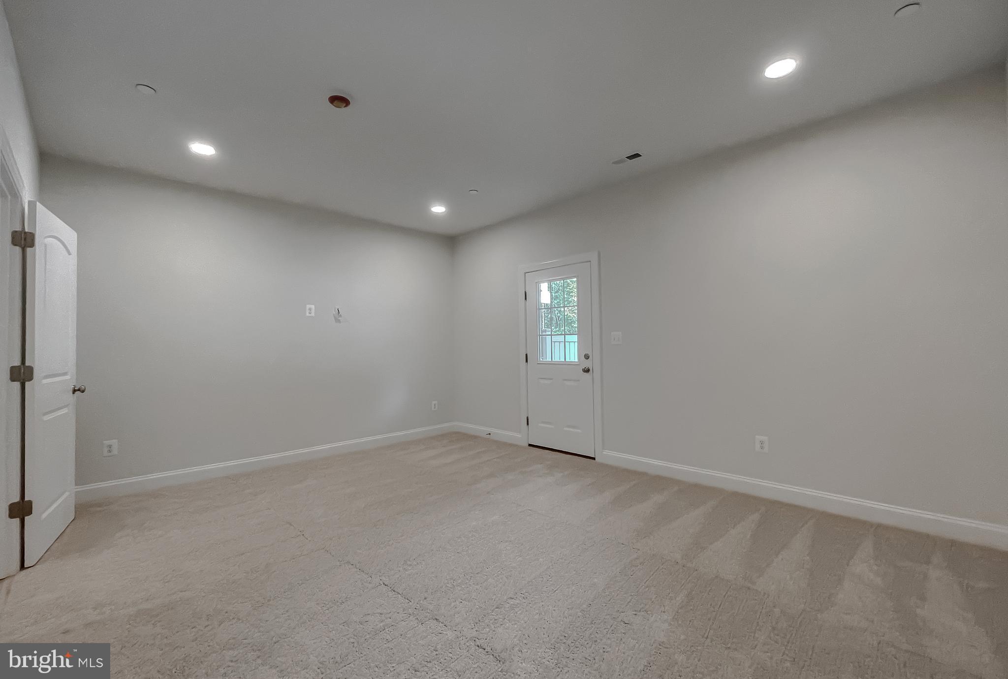 MEADOWS AT TOWN RUN II - Residential