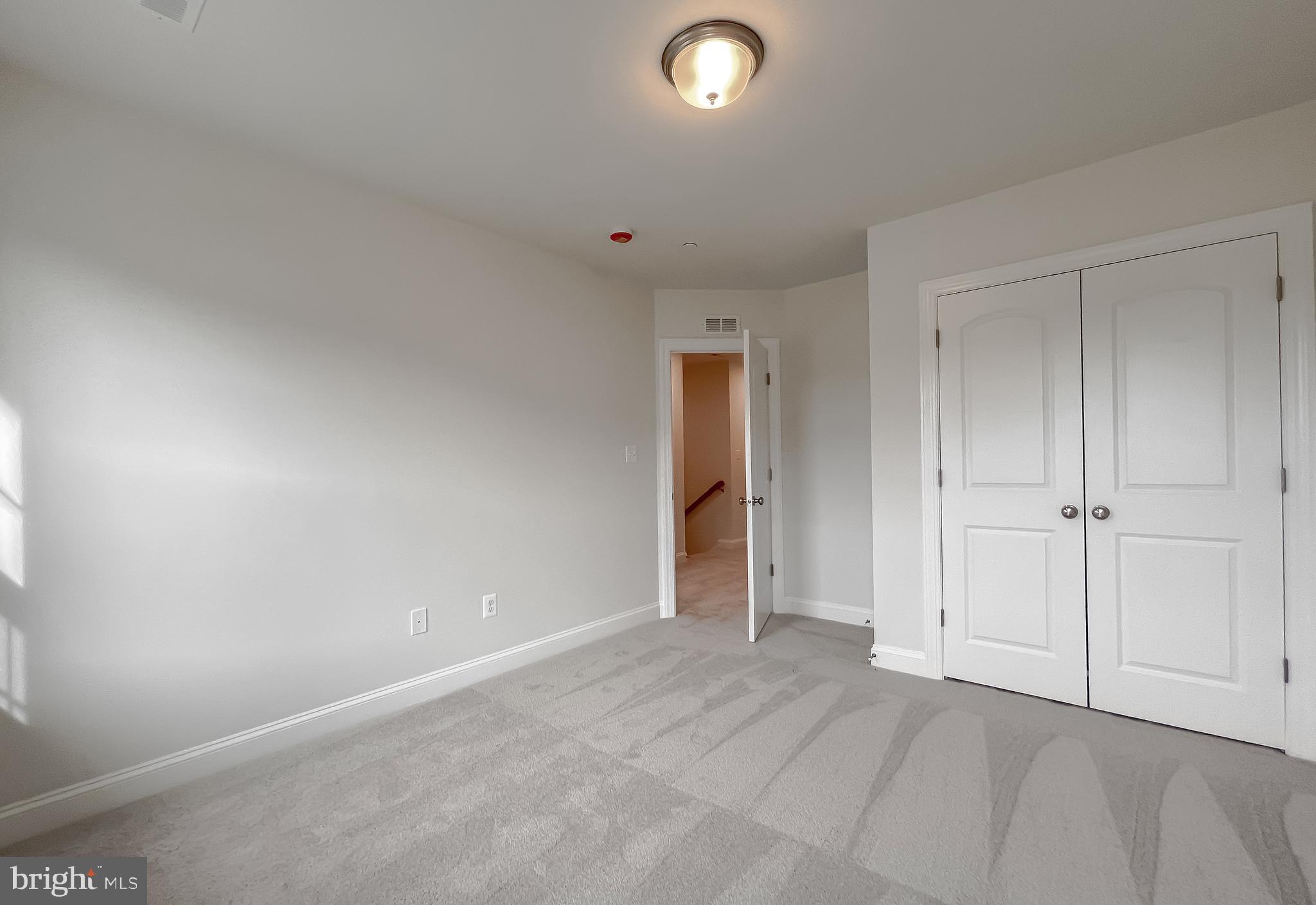 MEADOWS AT TOWN RUN II - Residential