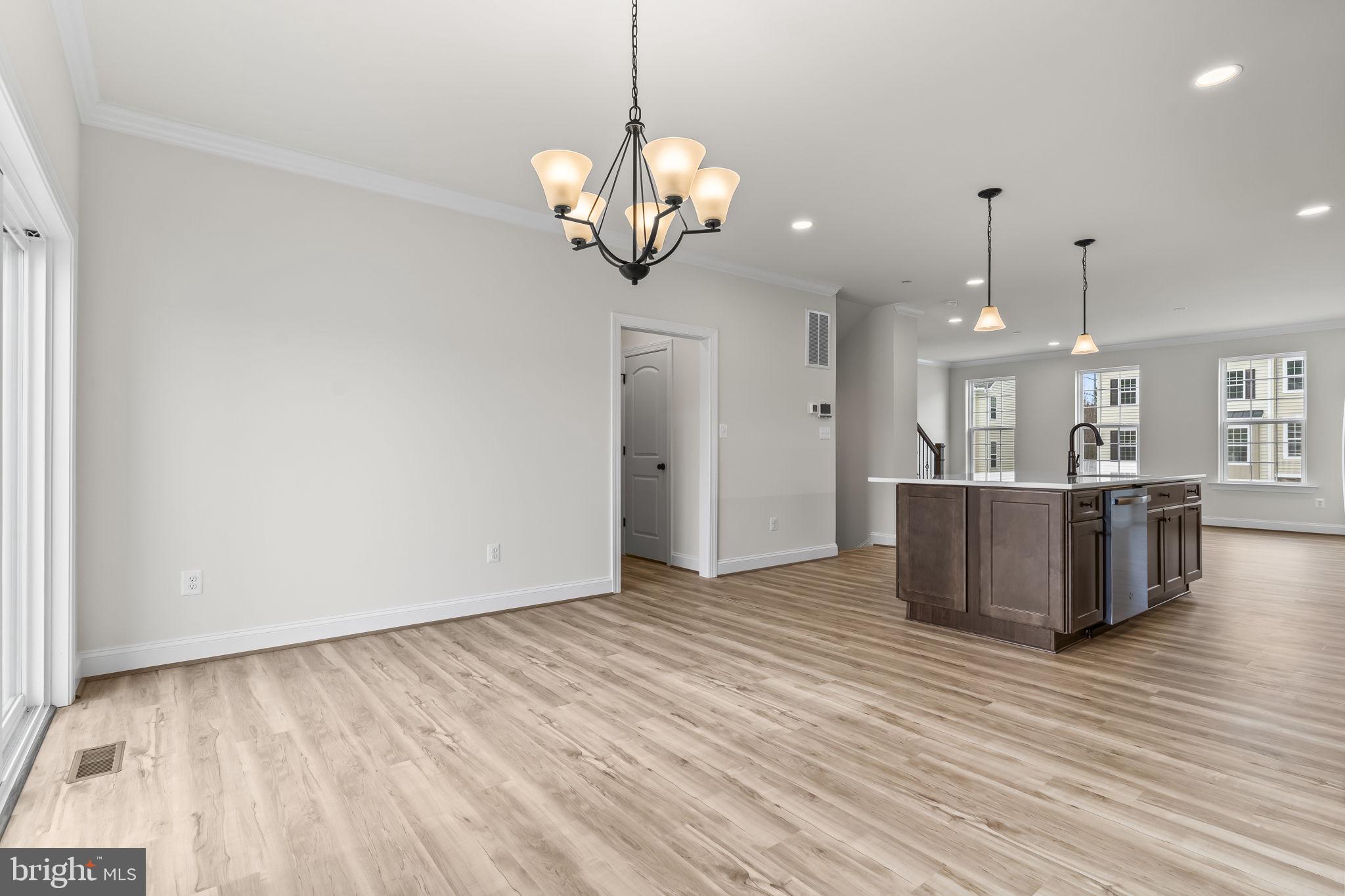 MEADOWS AT TOWN RUN II - Residential