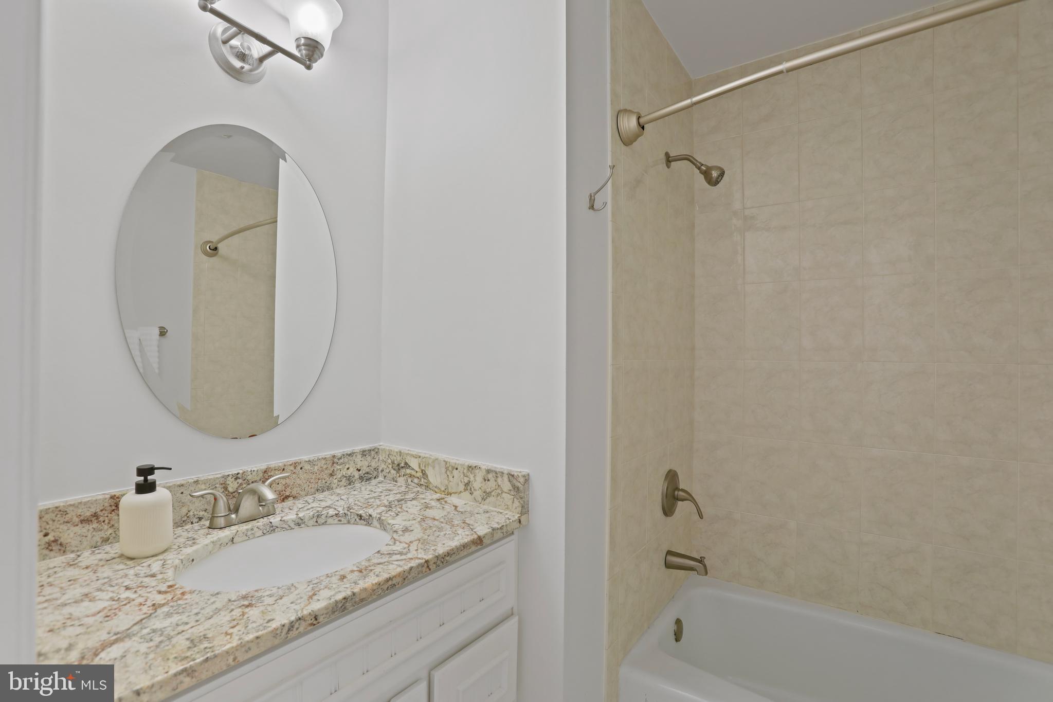 ARROWOOD - Residential