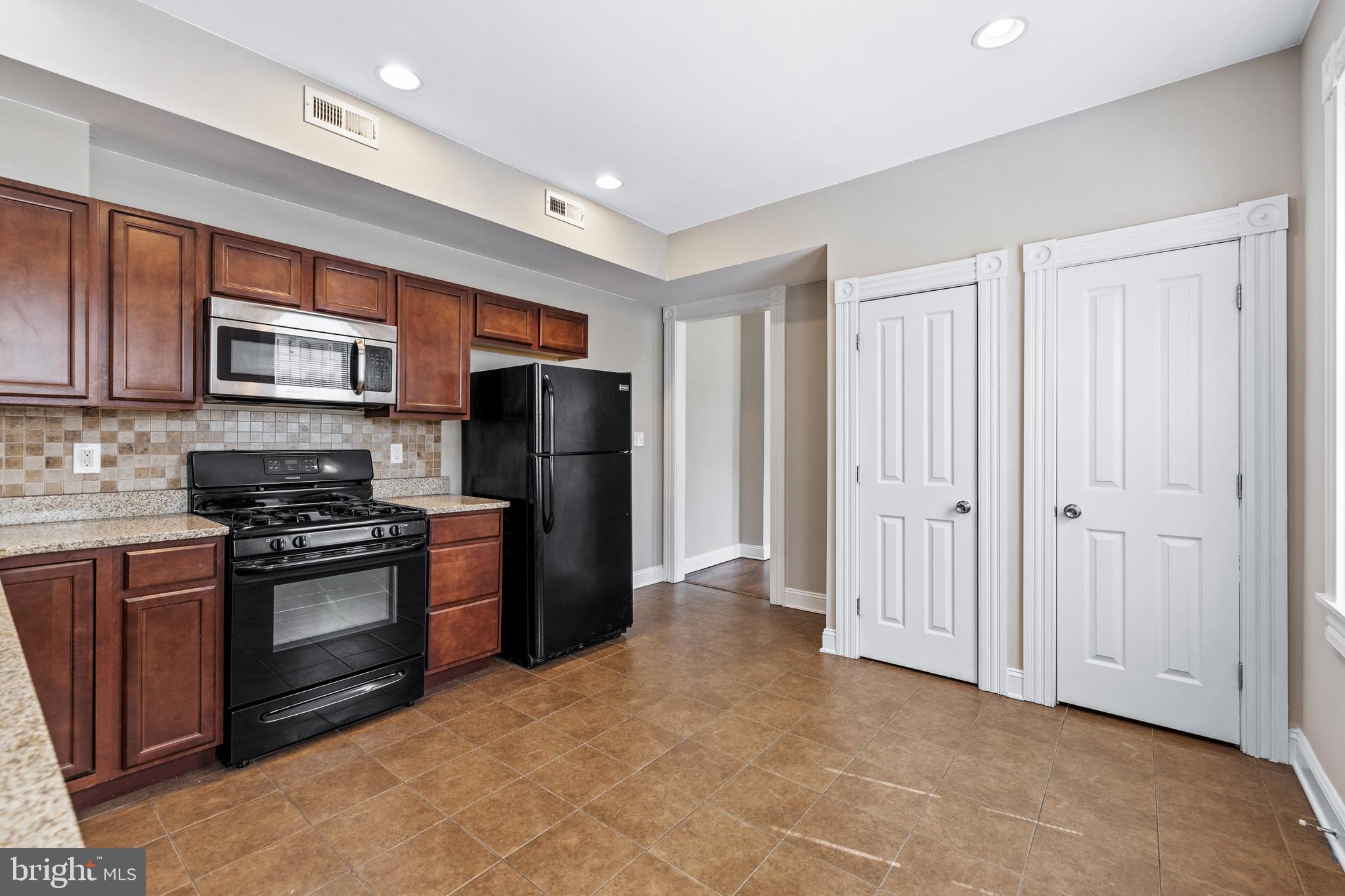 JOHNS HOPKINS - Residential