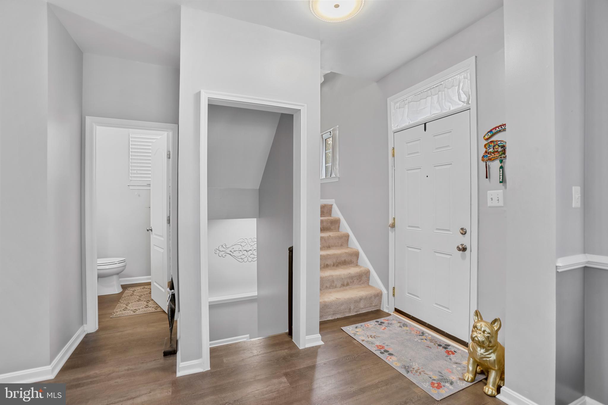 SOUTH RIDING - Residential