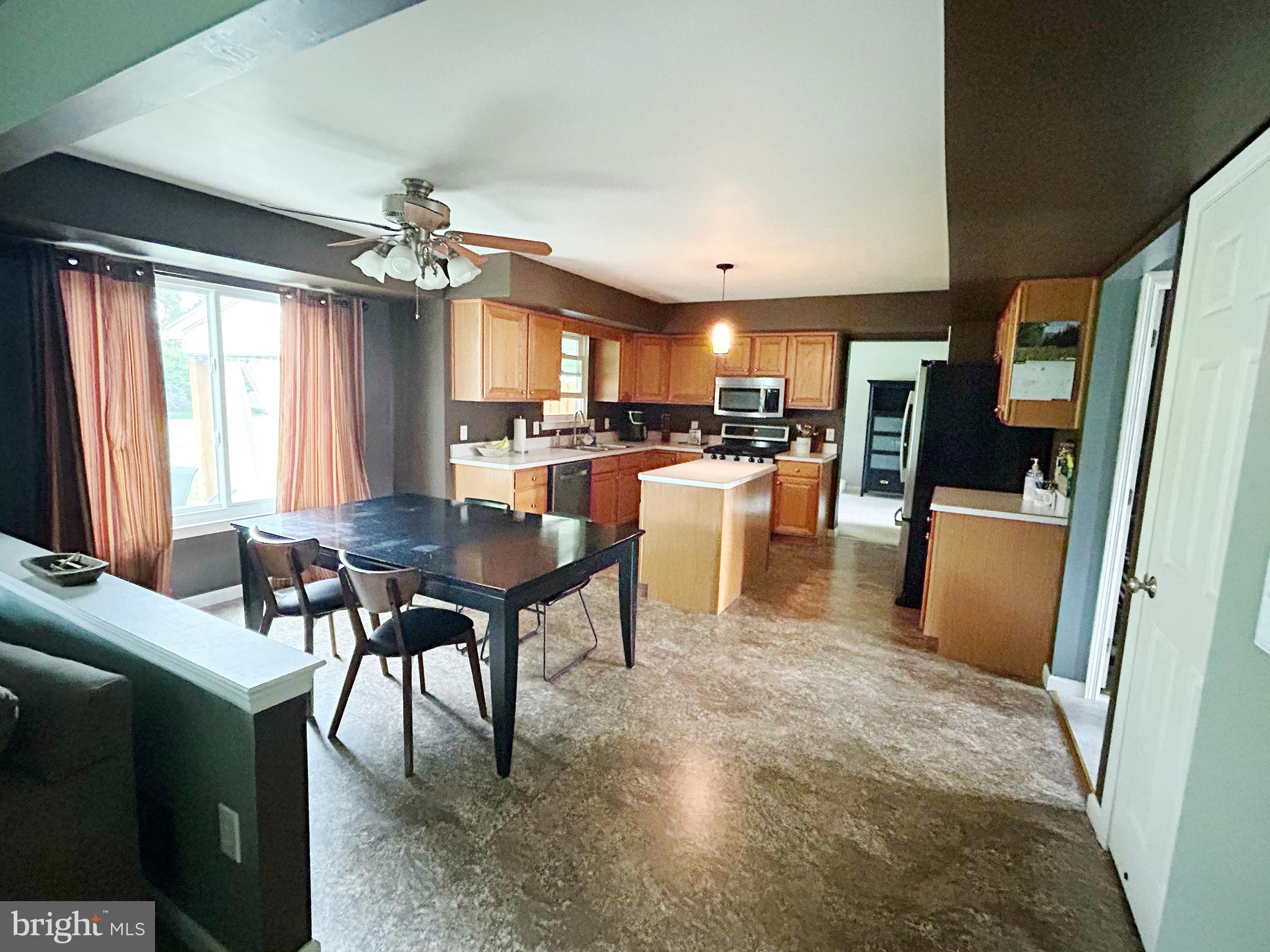 3603 REGENCY DRIVE
