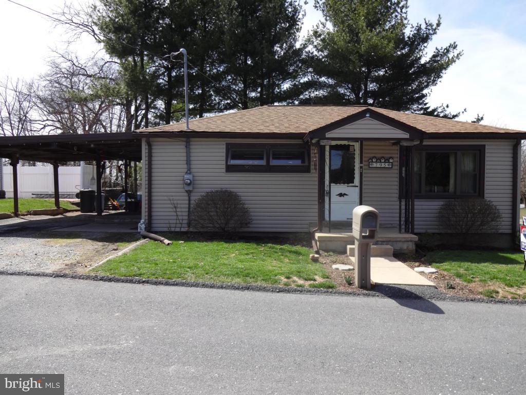 Perfect single family home under $100,000. One floor living, 2 car carport, vacation feel and ready to move into with 30 yr roof, heat pump, central air and electric all in 2012 replacement windows in 2015.