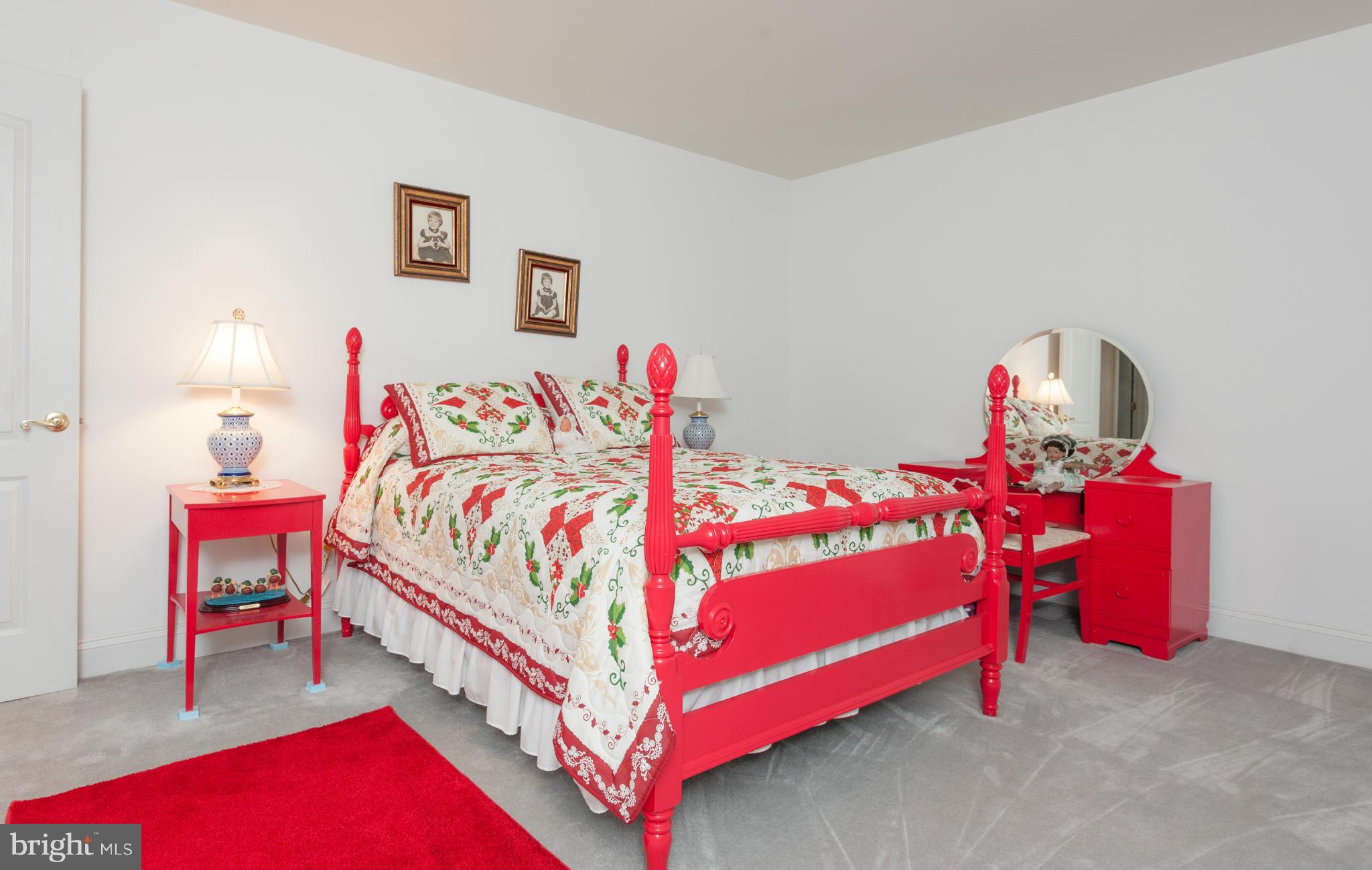 ANNAPOLIS ROADS - Residential