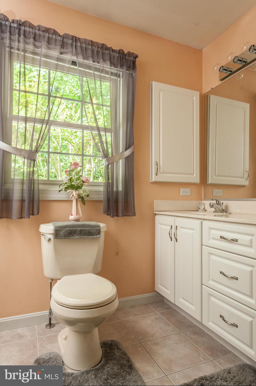 ANNAPOLIS ROADS - Residential