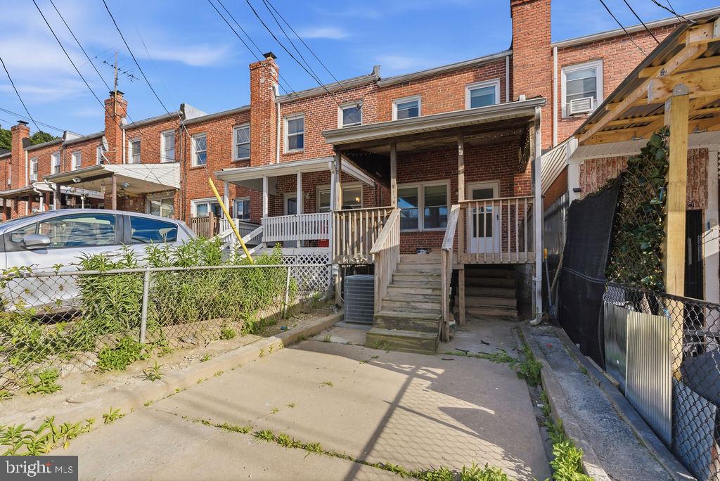 EASTWOOD - Residential
