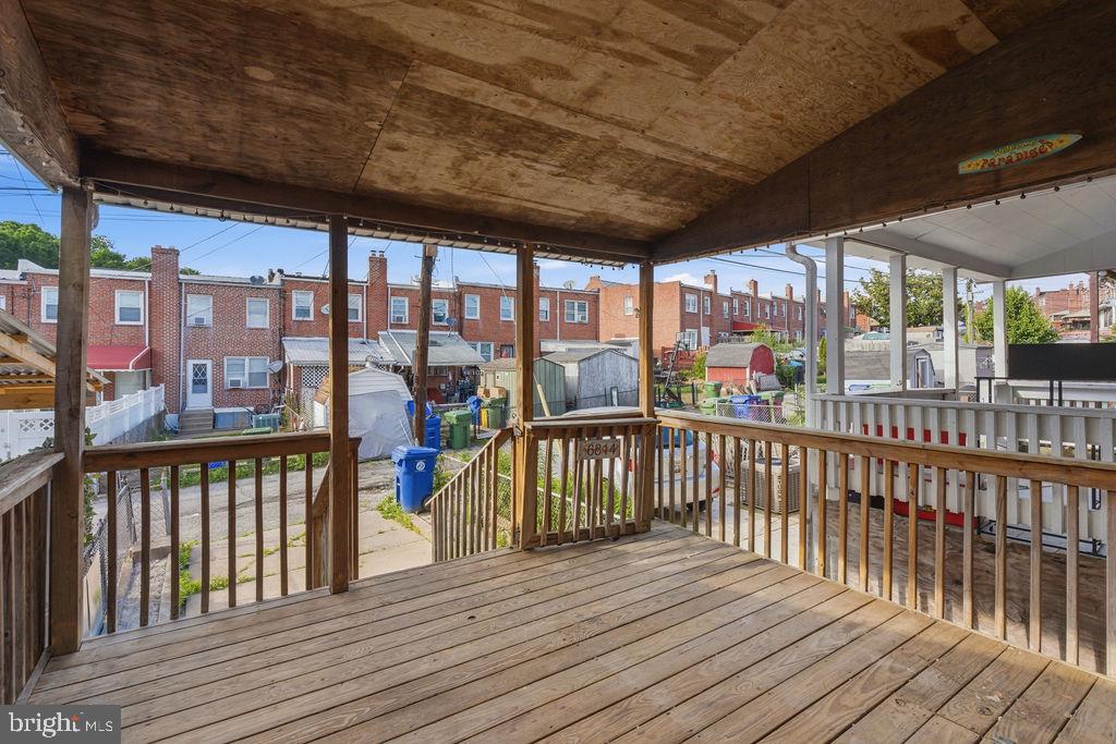 EASTWOOD - Residential