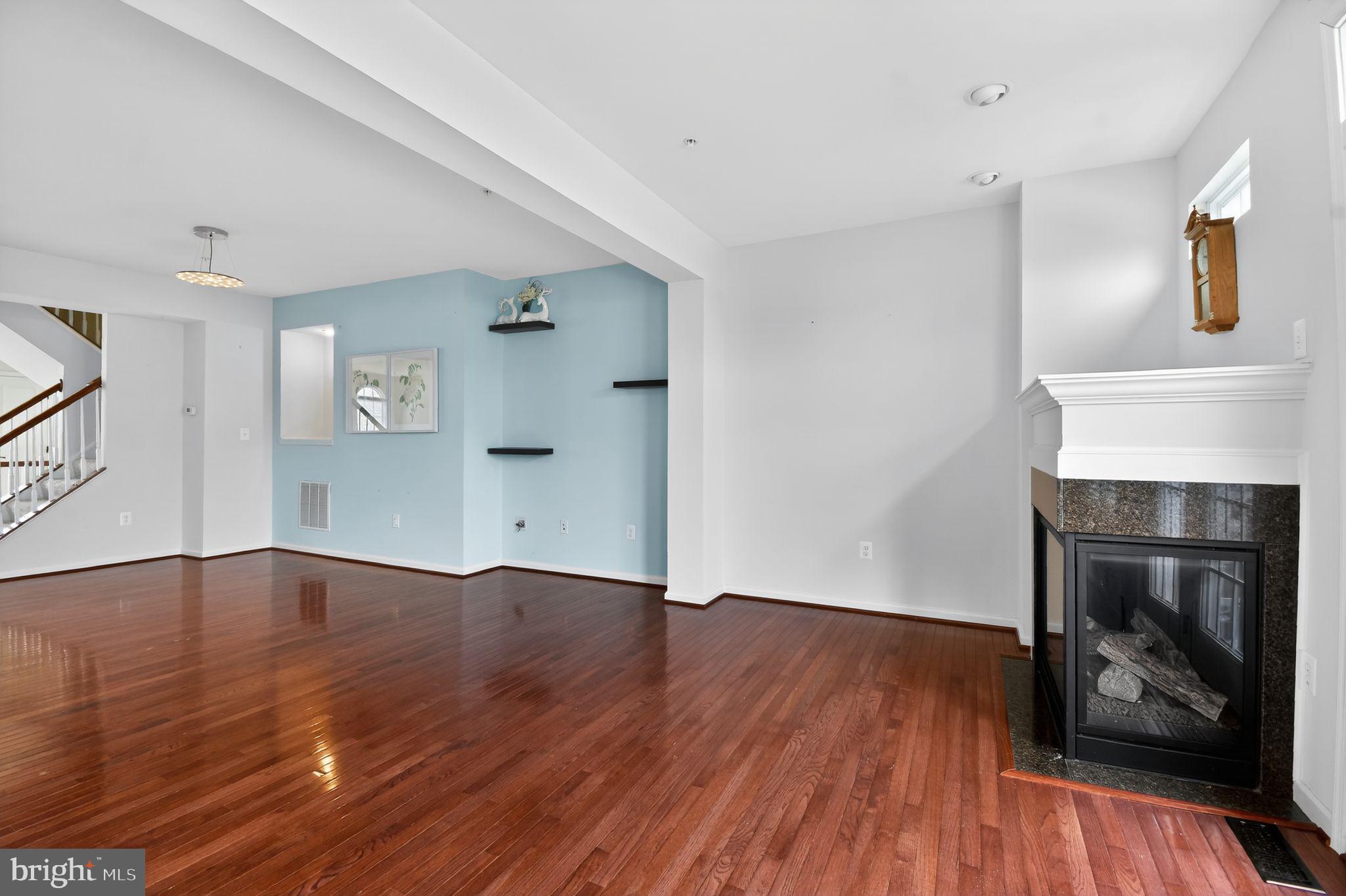 22609 WINDING WOODS WAY