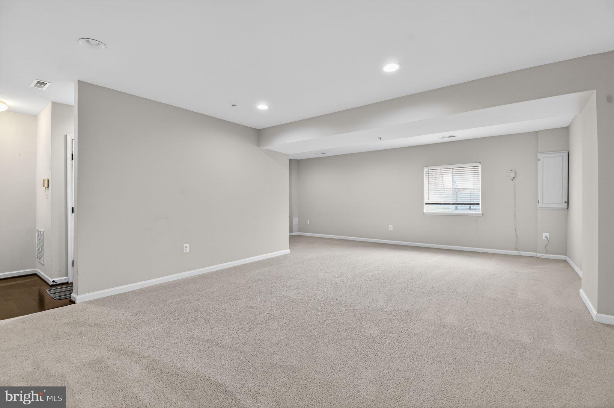 CLARKSBURG VILLAGE - Residential Lease