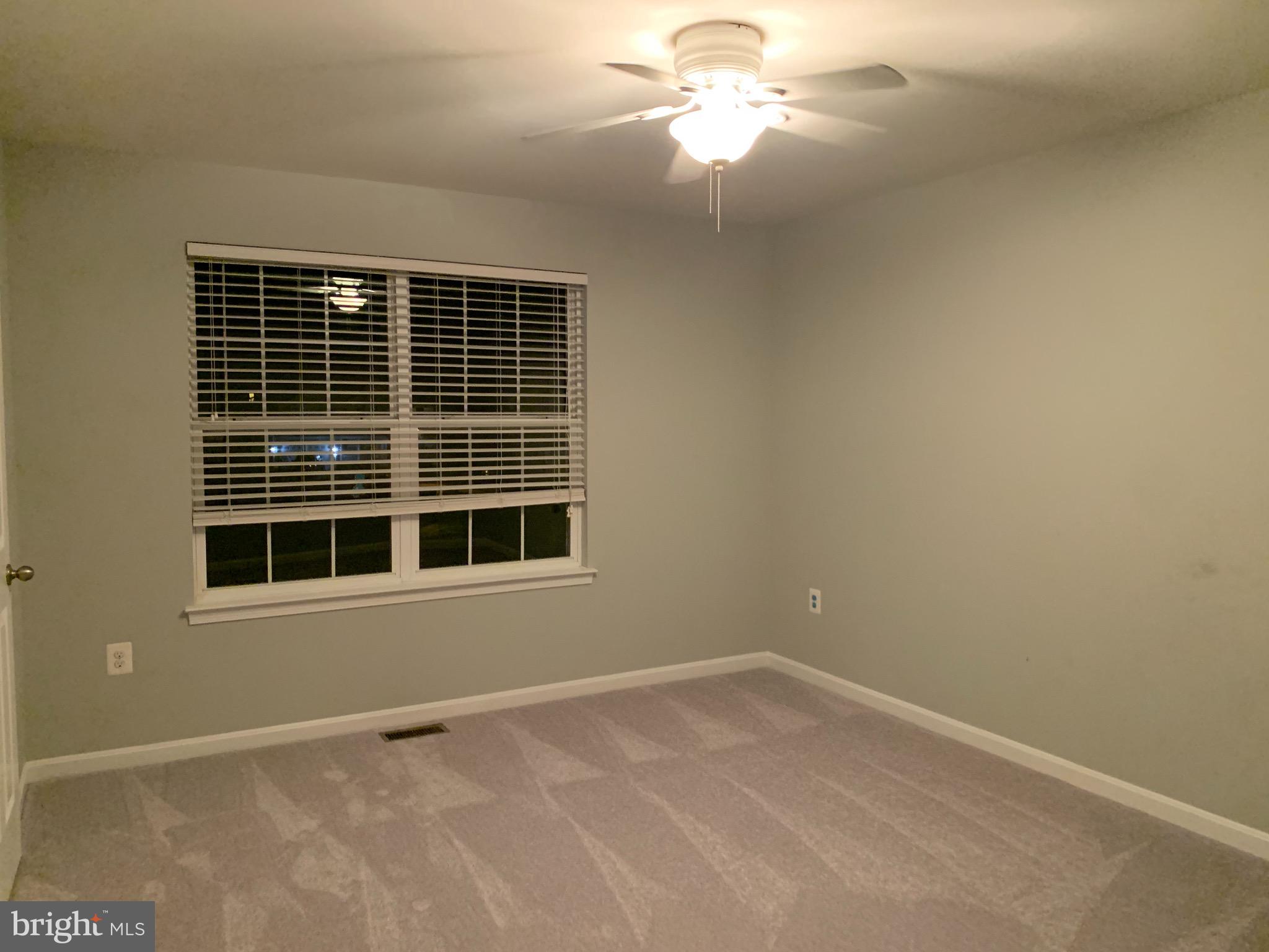 EAGLES POINTE - Residential