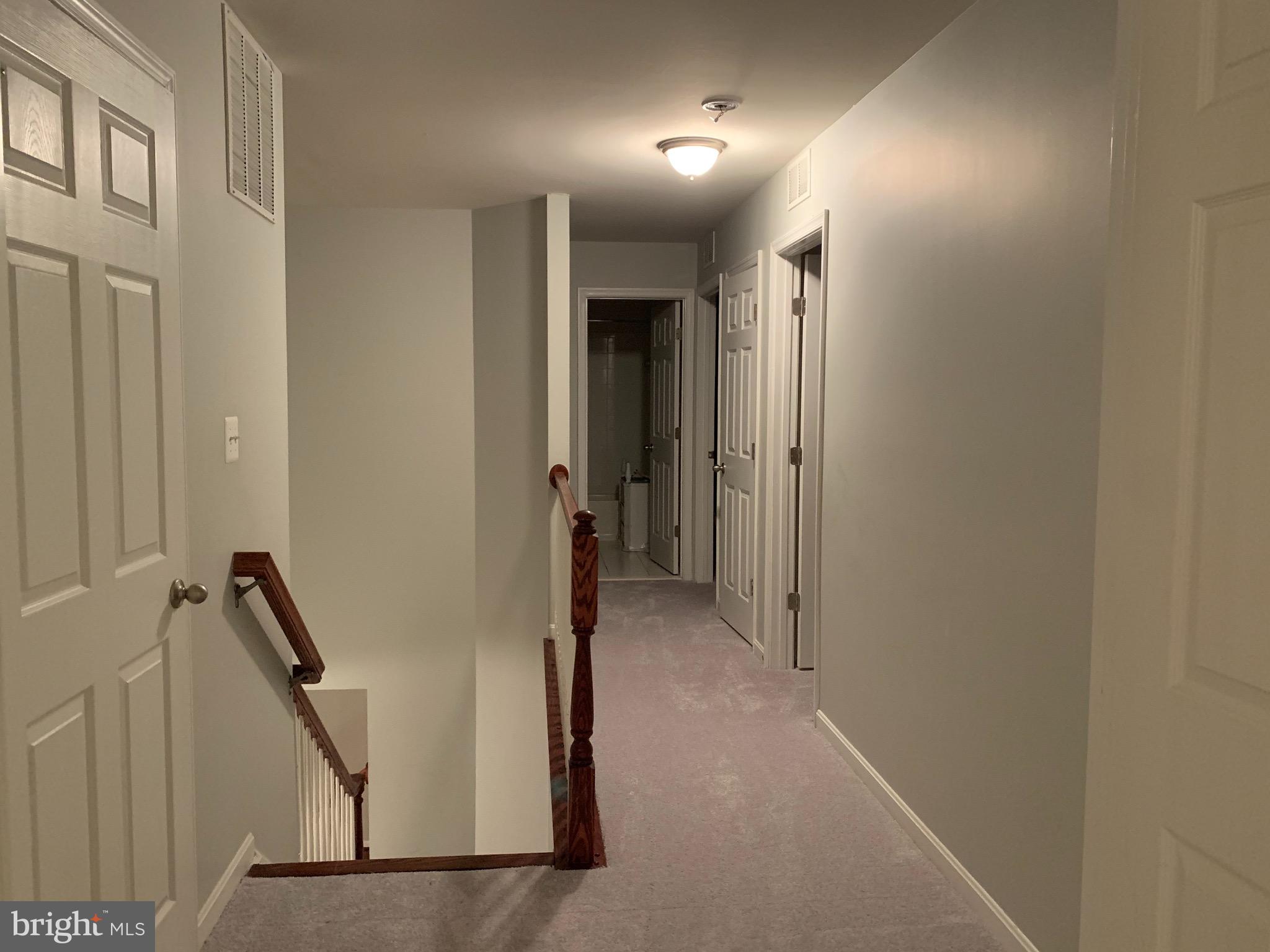 EAGLES POINTE - Residential