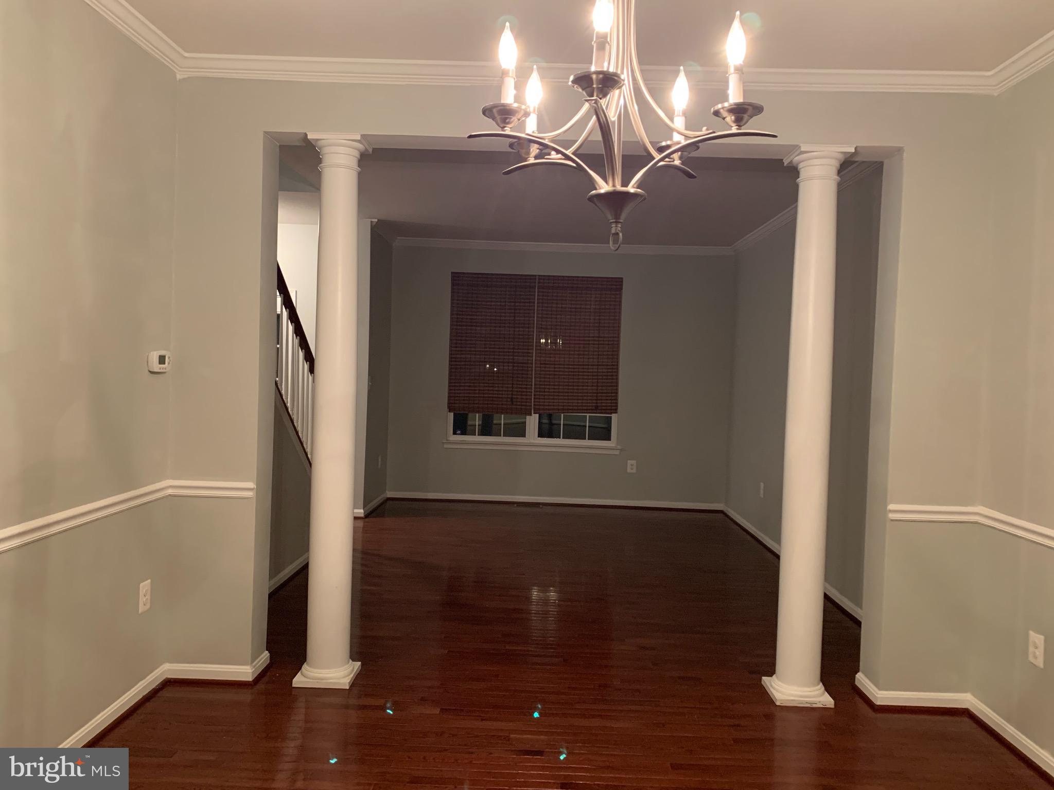 EAGLES POINTE - Residential