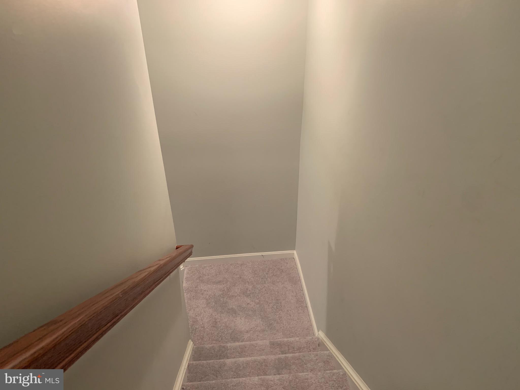 EAGLES POINTE - Residential