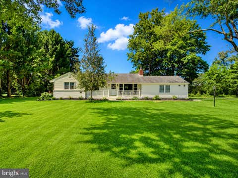 Homes For Sale - 86 Extonville Road<br/> Mercer County, TRENTON, NJ 08620