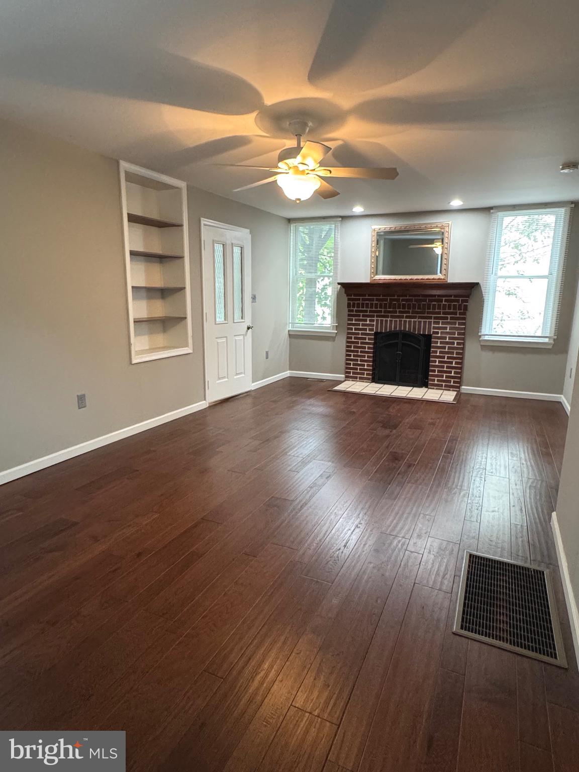 3005 MARKET STREET