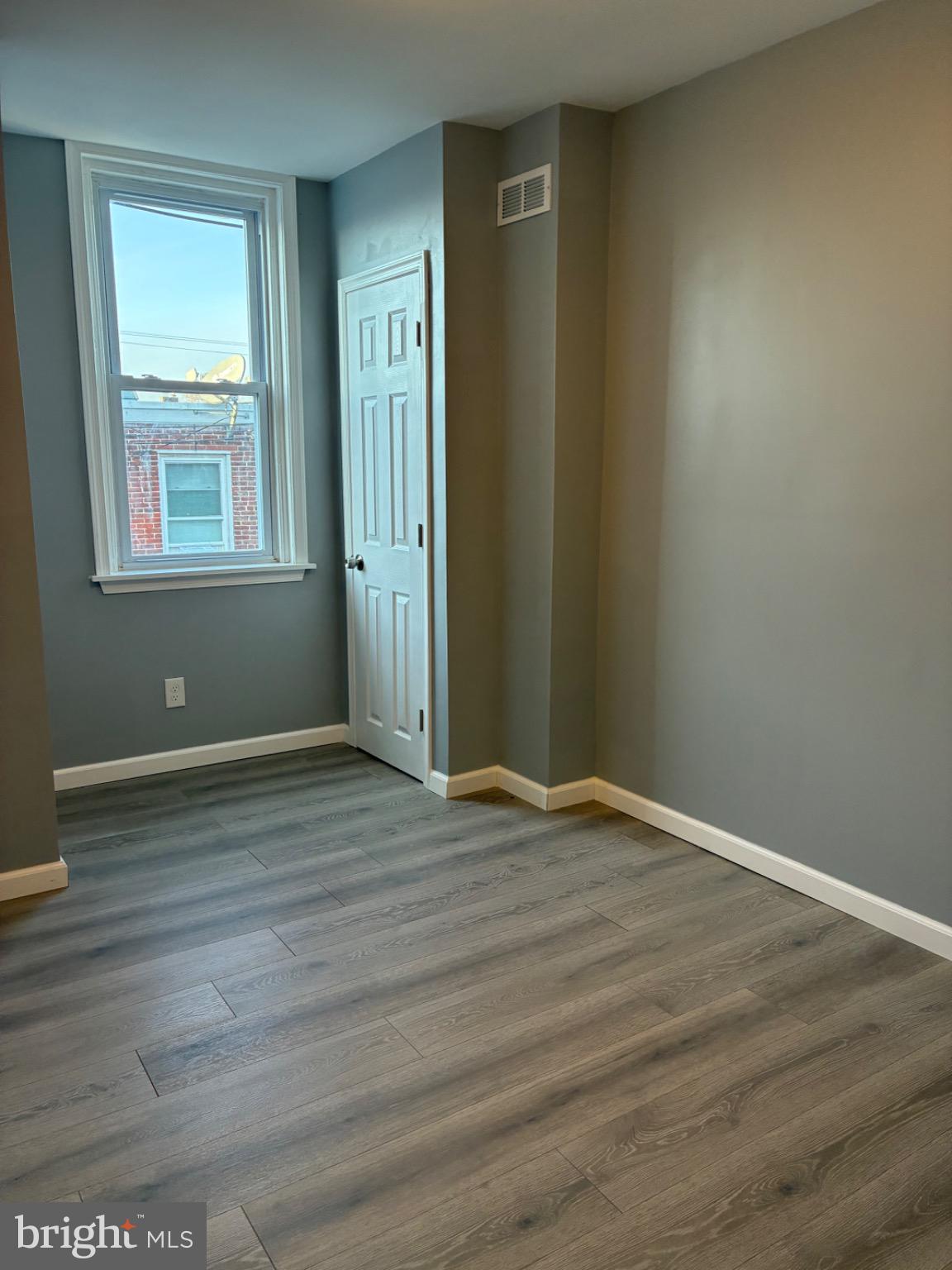 PHILADELPHIA (WEST) - Residential