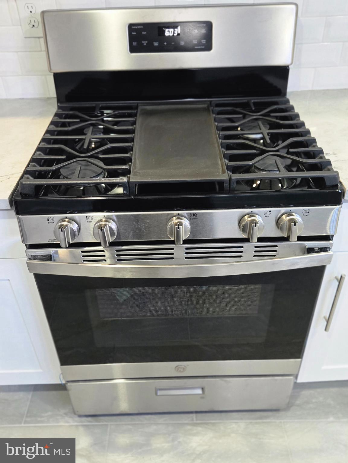 PHILADELPHIA (WEST) - Residential