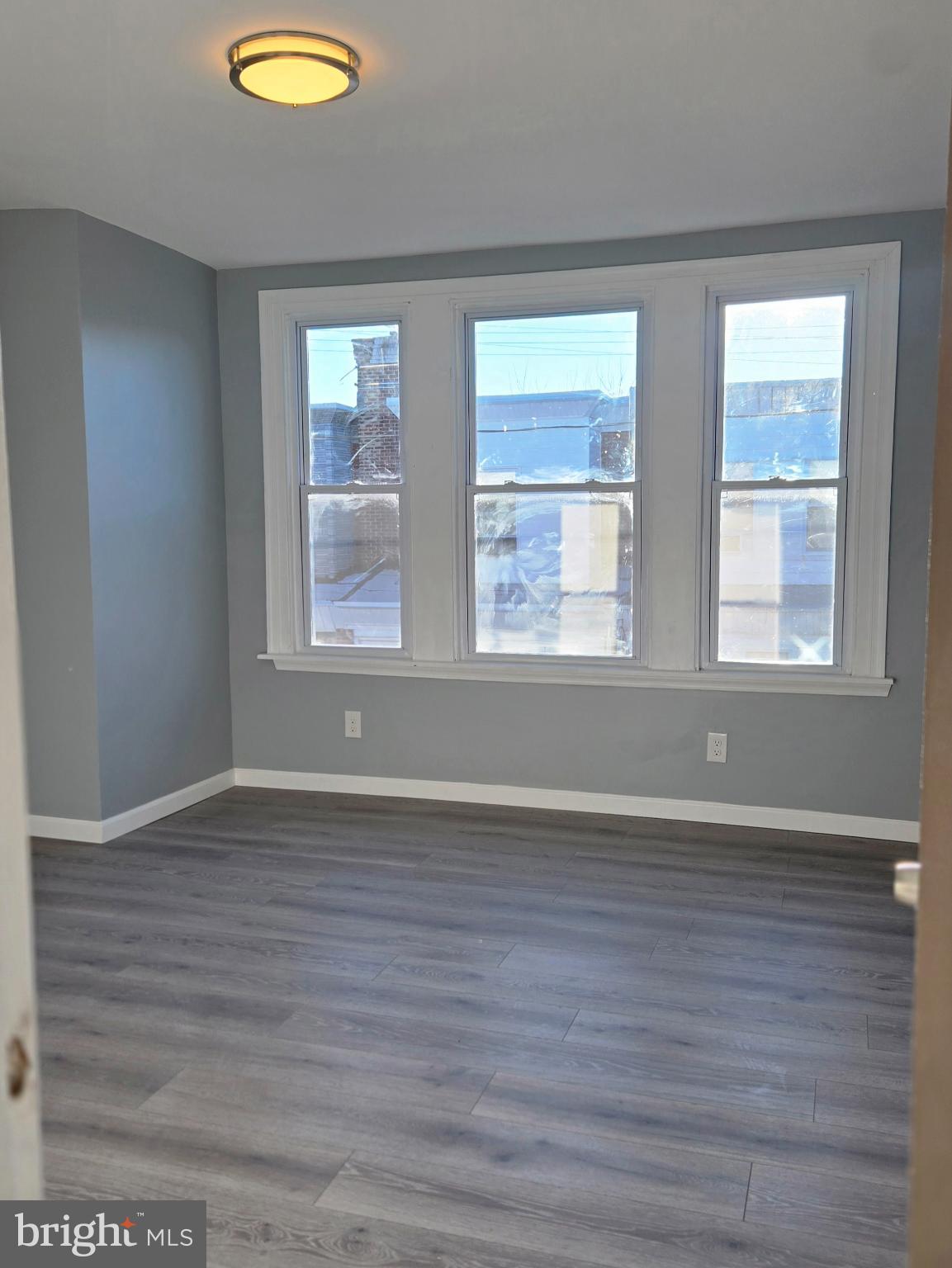 PHILADELPHIA (WEST) - Residential