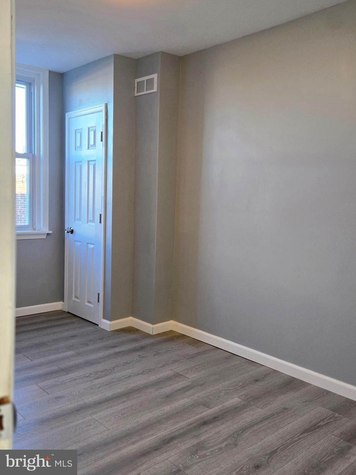 PHILADELPHIA (WEST) - Residential