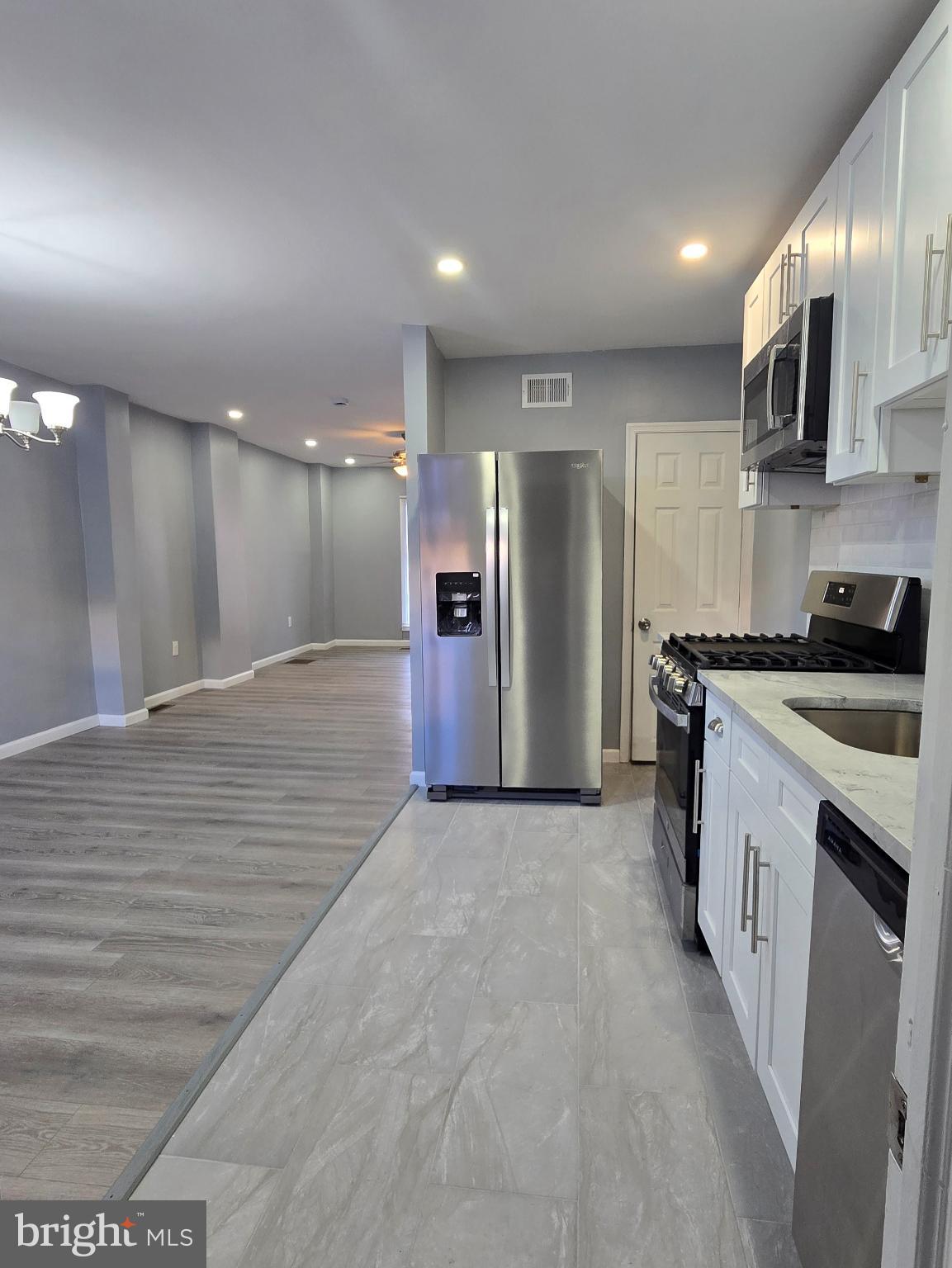 PHILADELPHIA (WEST) - Residential