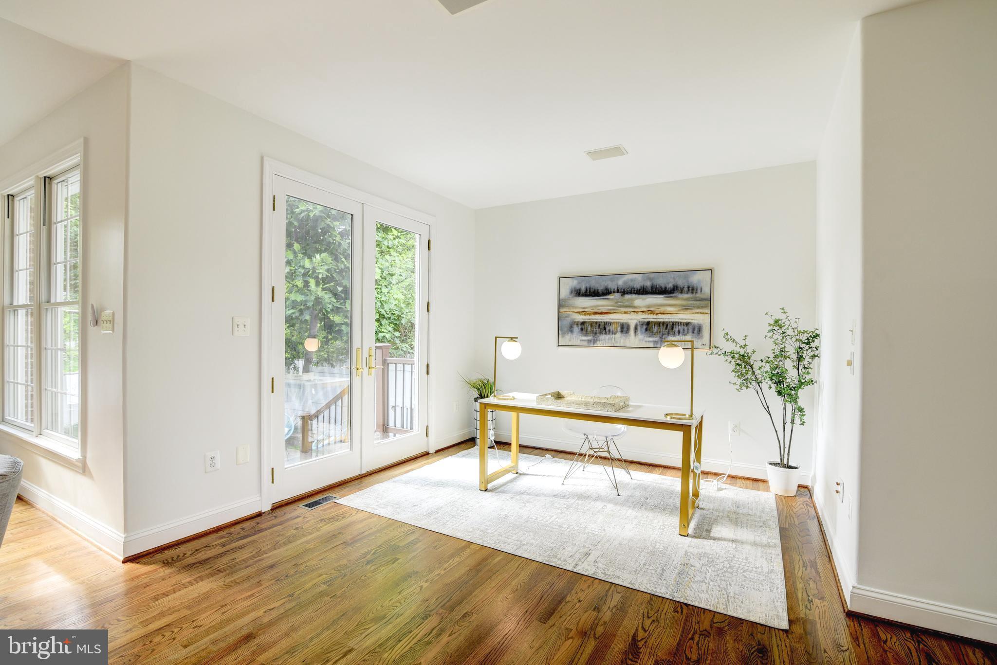 TYSON GLEN - Residential