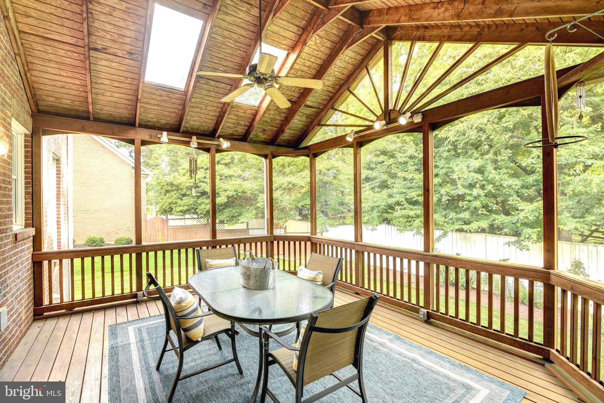 TYSON GLEN - Residential