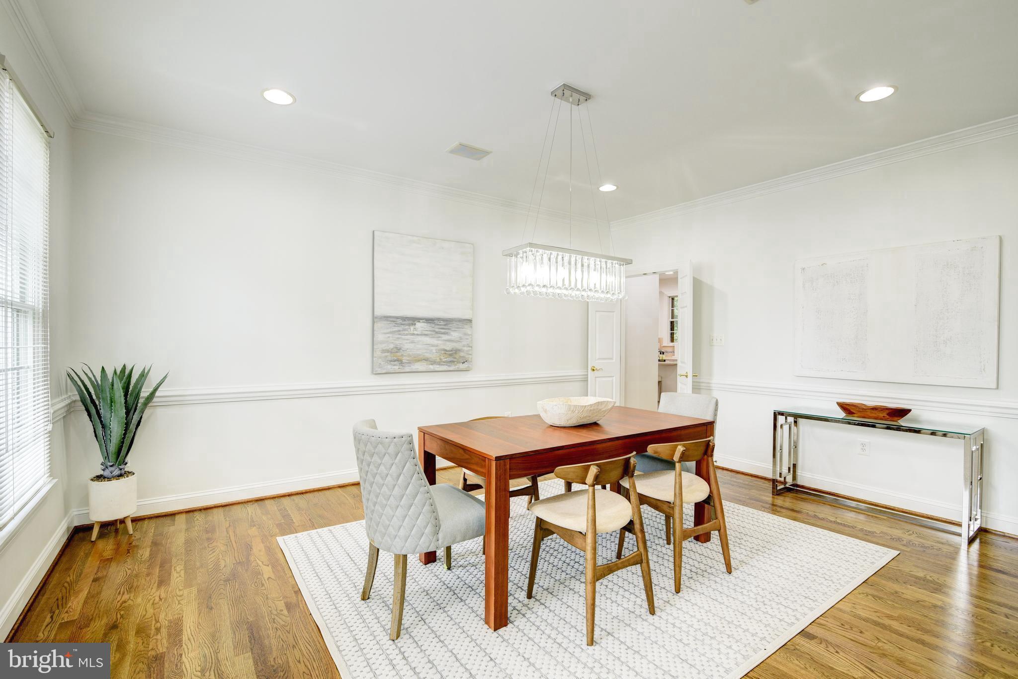 TYSON GLEN - Residential