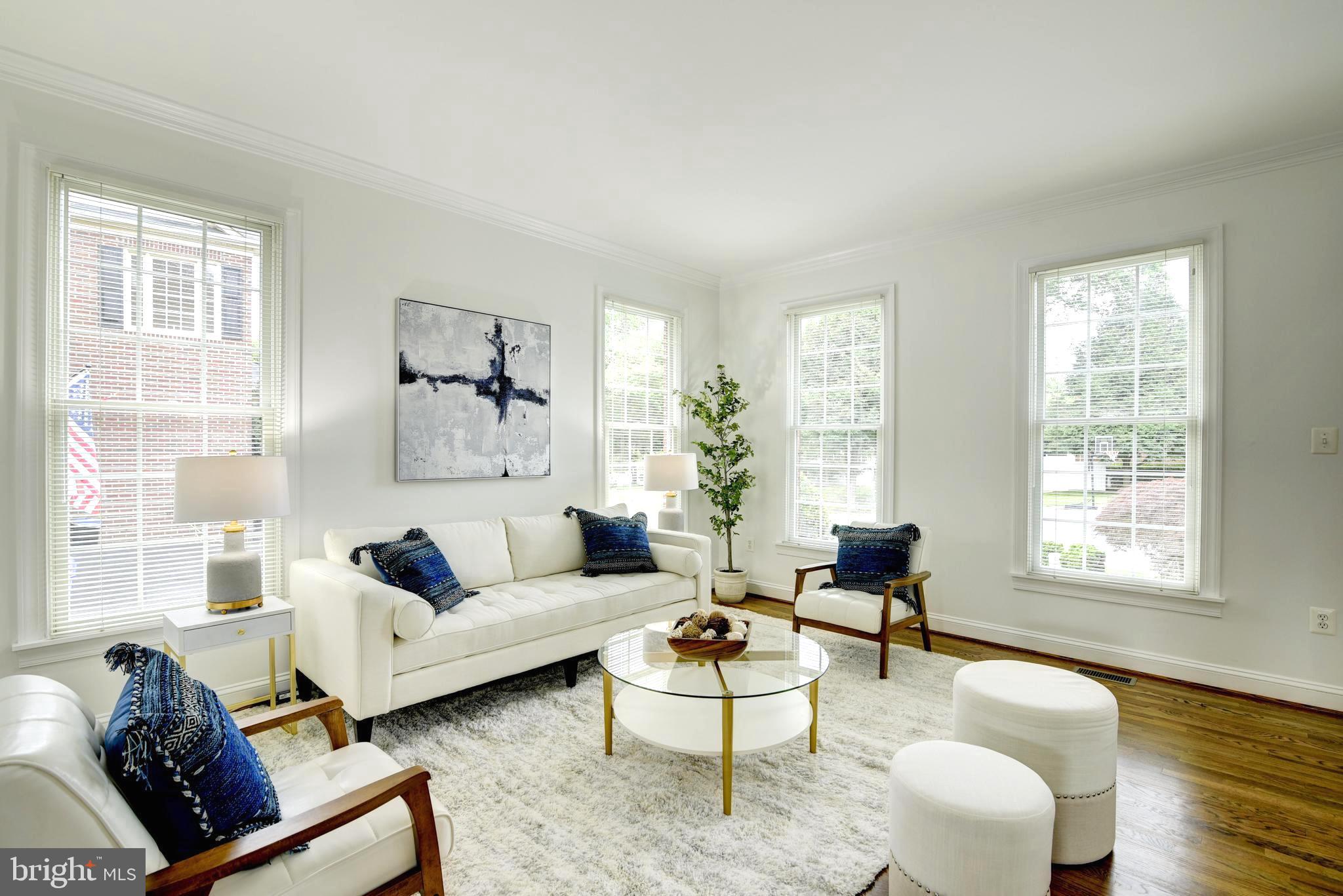 TYSON GLEN - Residential