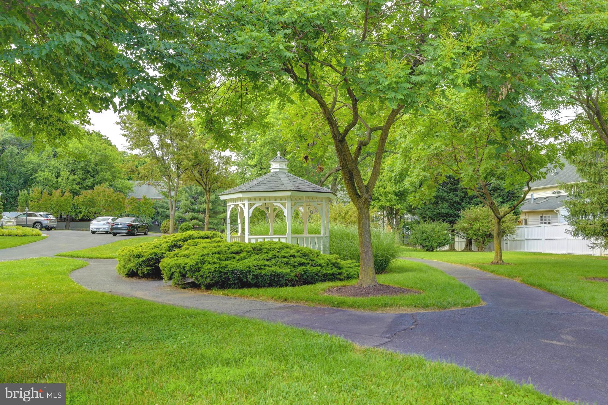 TYSON GLEN - Residential