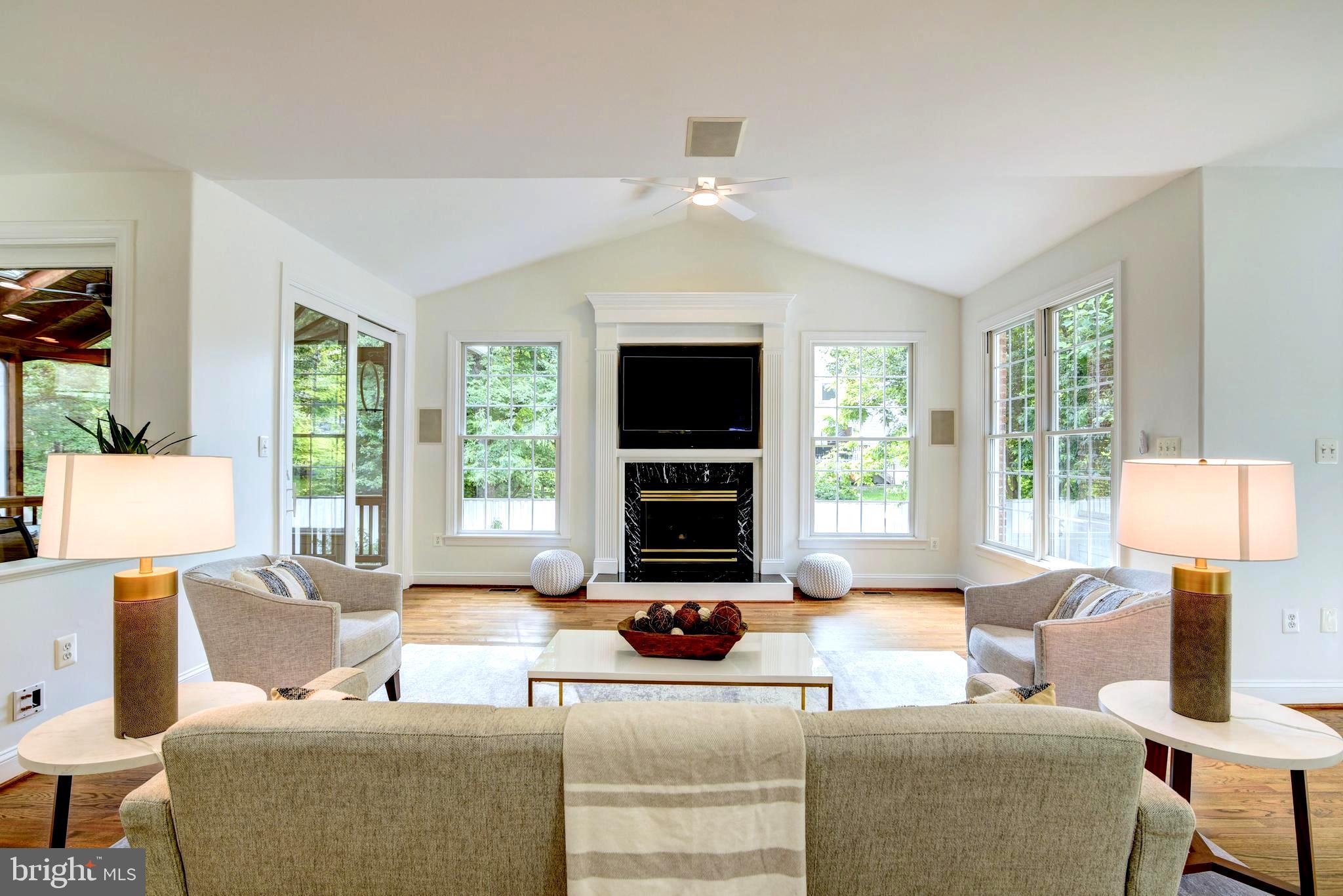 TYSON GLEN - Residential