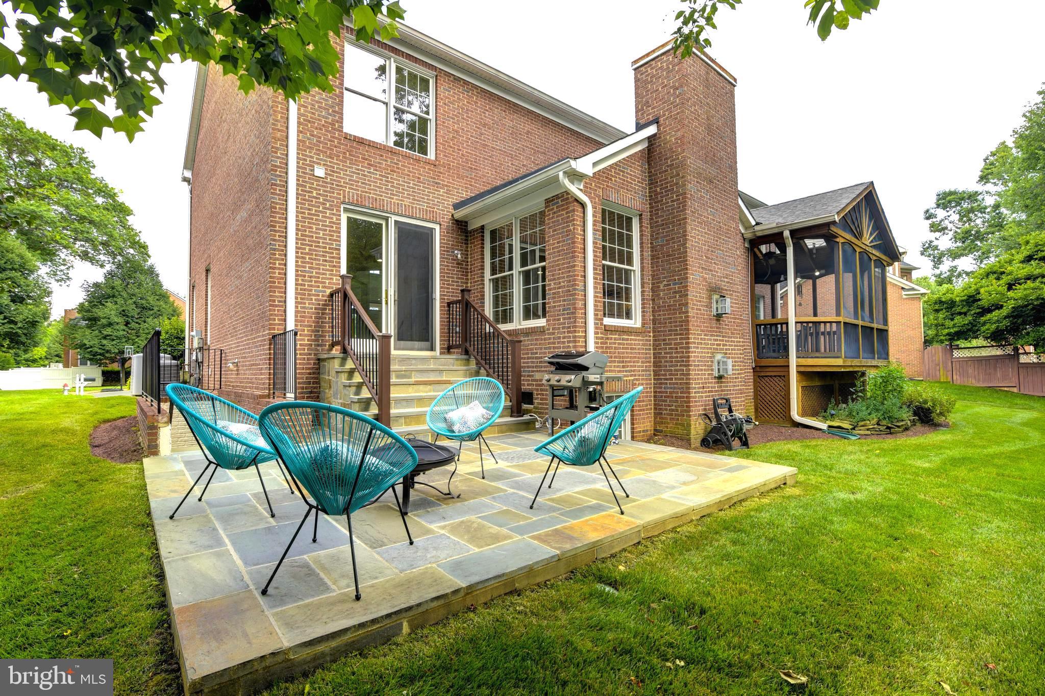 TYSON GLEN - Residential