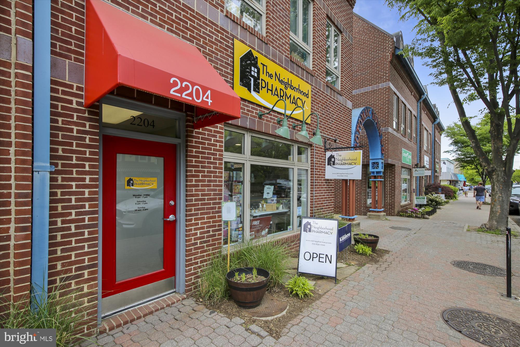 WARWICK VILLAGE - Residential