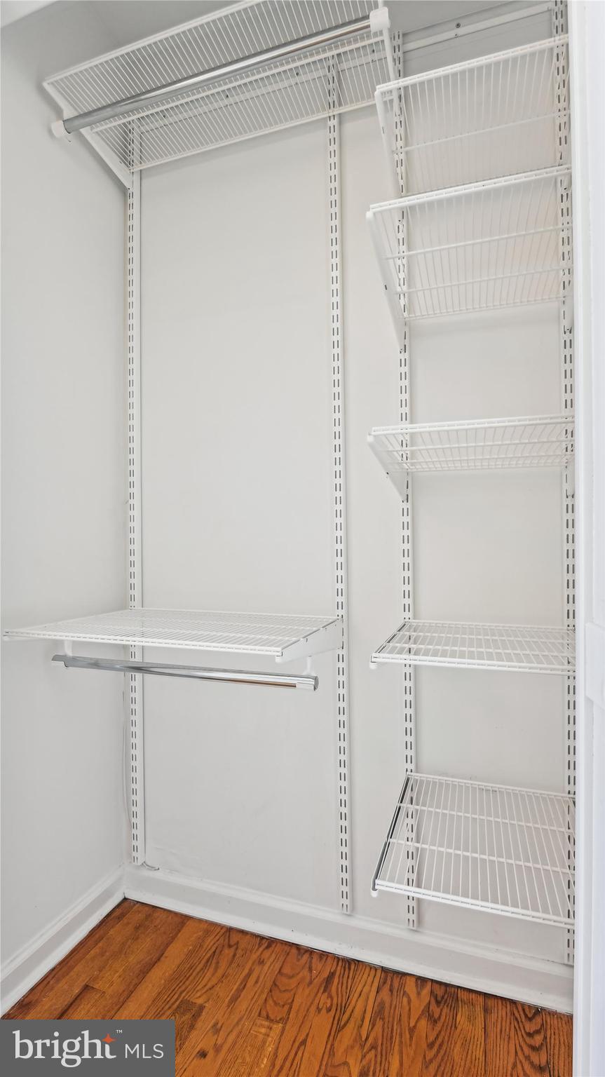 WARWICK VILLAGE - Residential