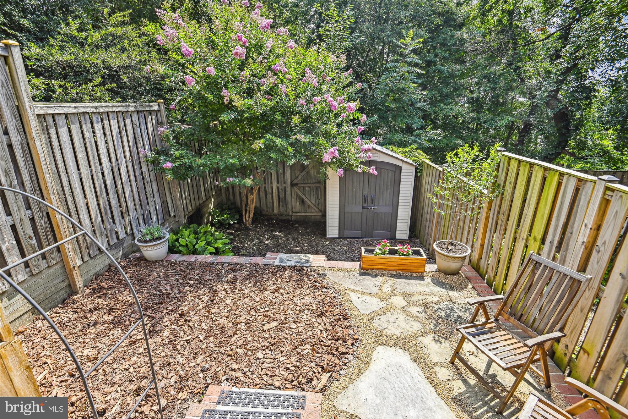 WARWICK VILLAGE - Residential