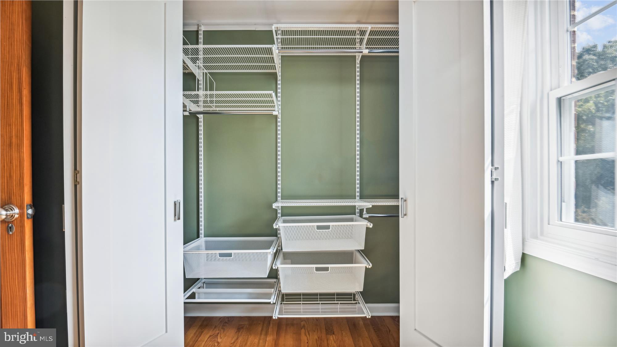 WARWICK VILLAGE - Residential