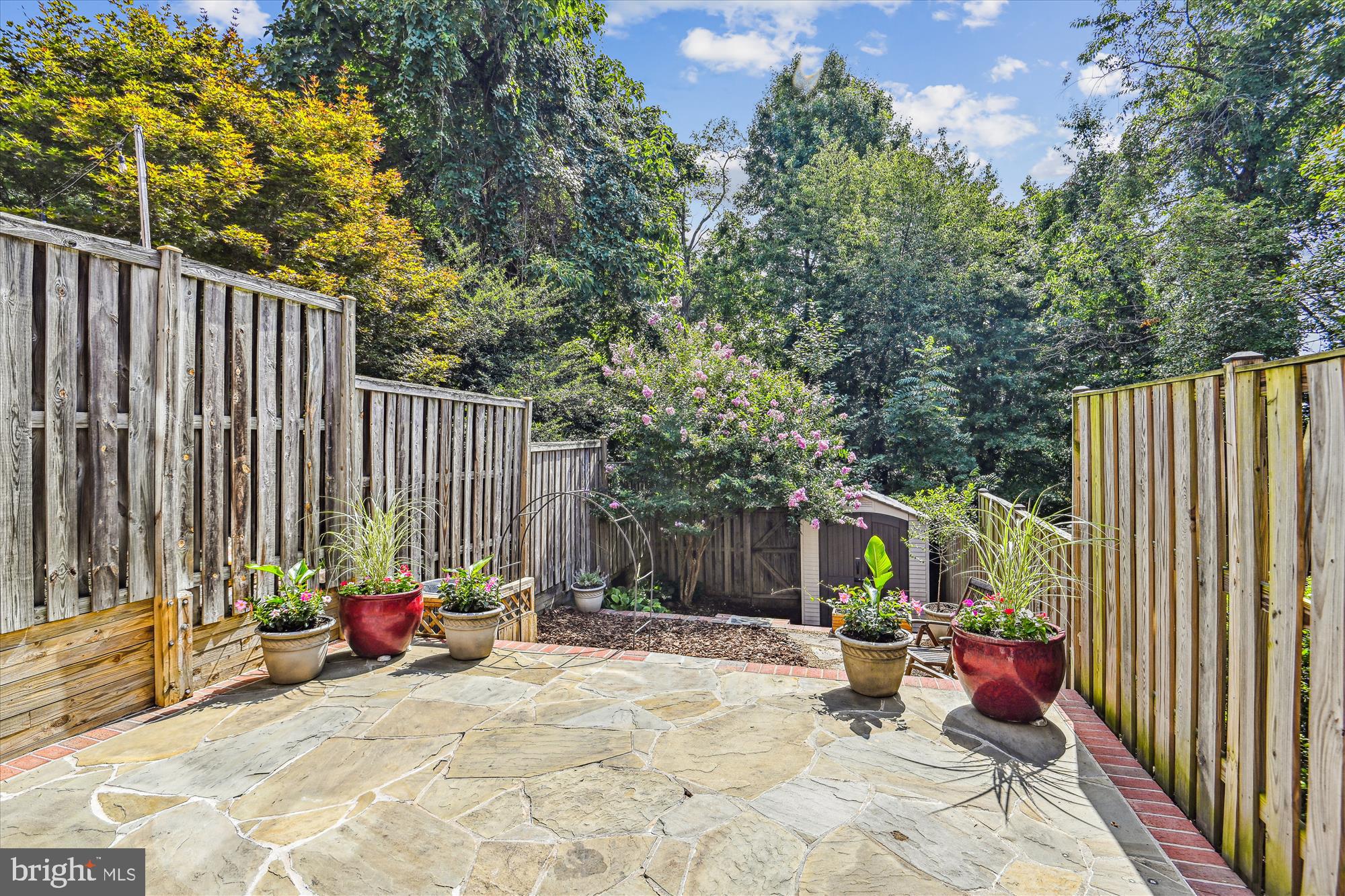 WARWICK VILLAGE - Residential