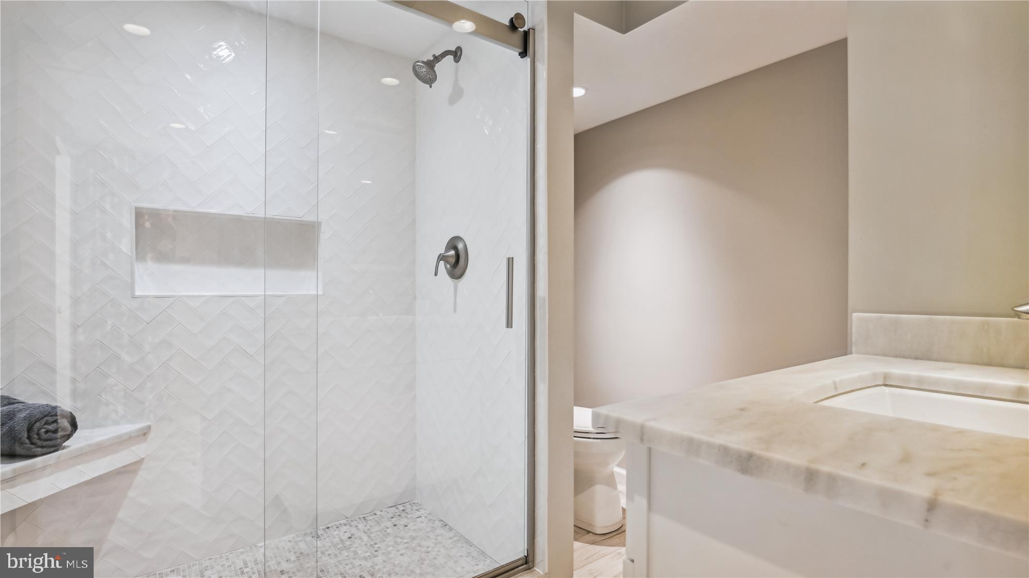 WARWICK VILLAGE - Residential